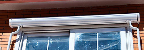 Reparacion de toldos en Belvis de Jarama.